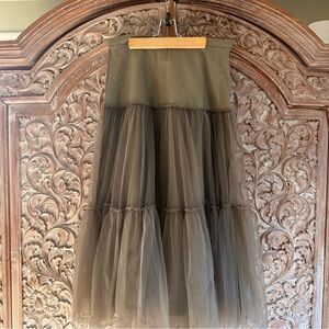 Elegant Olive Green / Grey Tulle Skirt